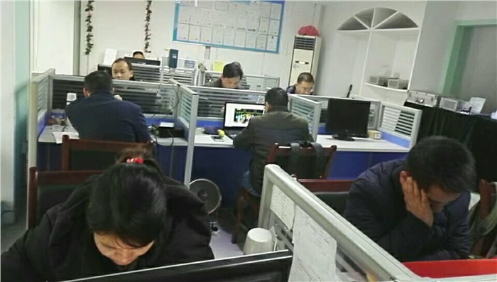 晗光戰(zhàn)士春節(jié)前夕激情奮戰(zhàn)，促項目完美收官